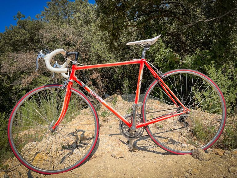 Used Gitane Custom Shimano Dura Ace 1980 Road & Gravel, Red — image 6 of 7