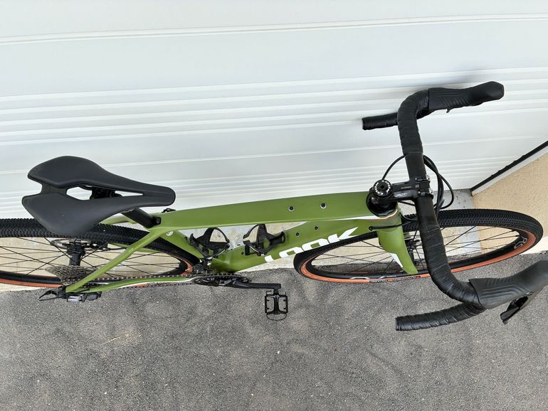 Look 765 GRAVEL Green Mat 2024 2024 Road & Gravel d'occasion — image 4 sur 4
