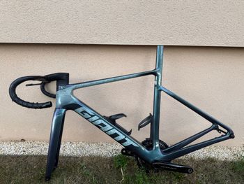 Giant Propel Advanced SL Frameset 2024 Frameset 2024 Road & Gravel d'occasion — image 2 sur 3