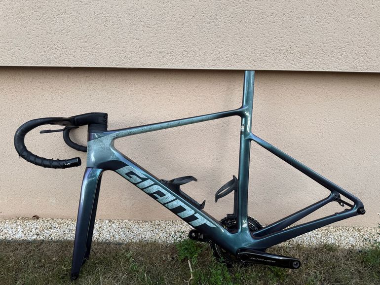 Giant Propel Advanced SL Frameset 2024 Frameset 2024 Road & Gravel d'occasion — image 2 sur 3
