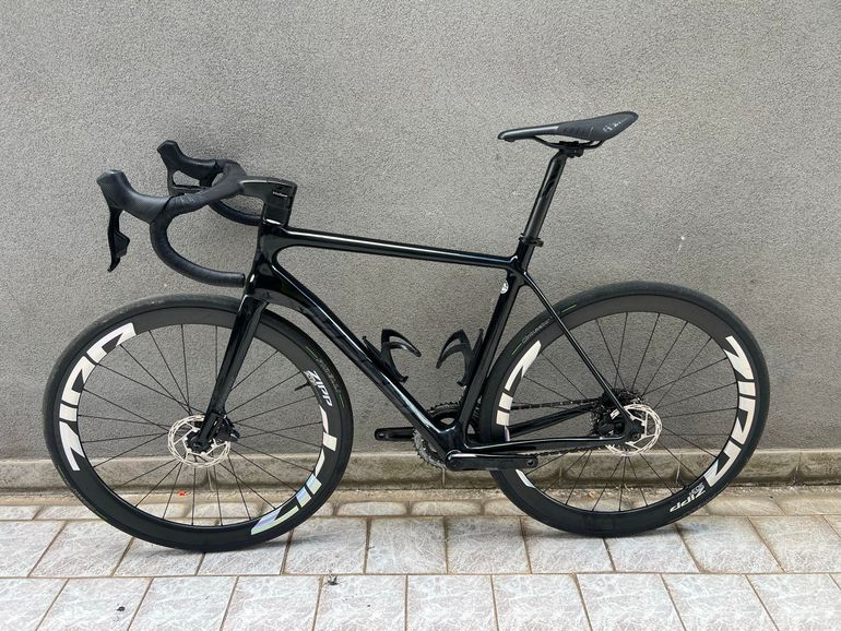 Massi Custom SRAM Rival eTap AXS 2025 Road & Gravel d'occasion — image 2 sur 7