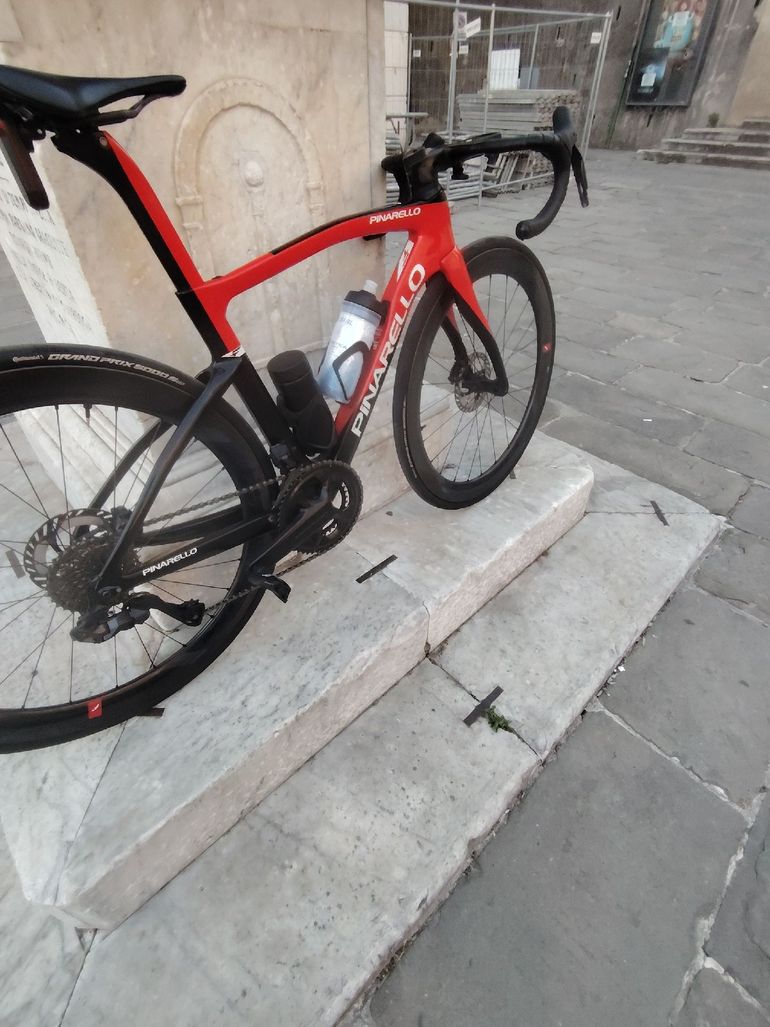 Brugt Pinarello F7 ULTEGRA Di2 2024 2024 Road & Gravel — billede 4 af 5