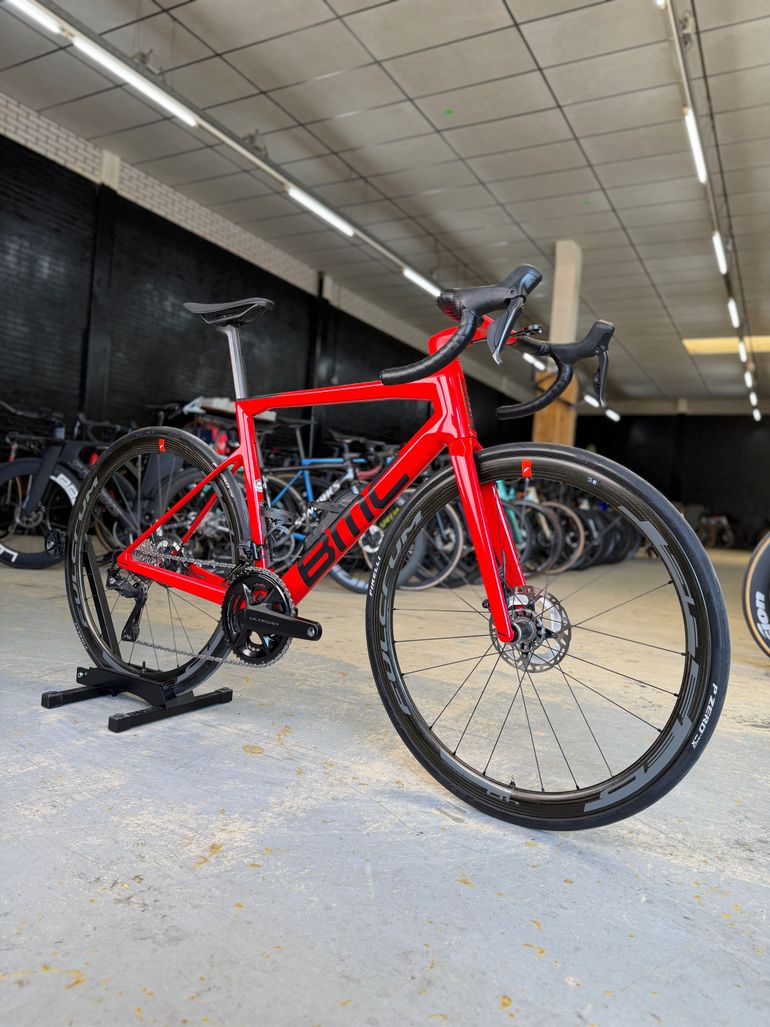 Tweedehands BMC Timemachine SLR01 Di2 Carbon 2023 Road & Gravel — afbeelding 2 van 24