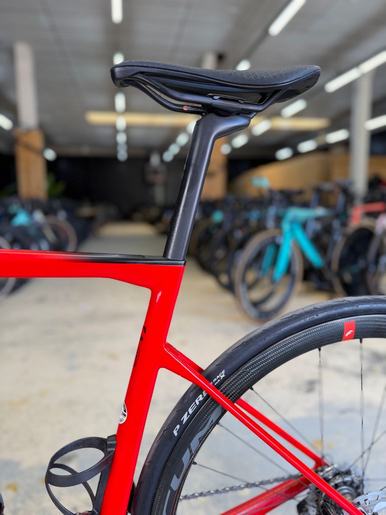 Tweedehands BMC Timemachine SLR01 Di2 Carbon 2023 Road & Gravel — afbeelding 22 van 24