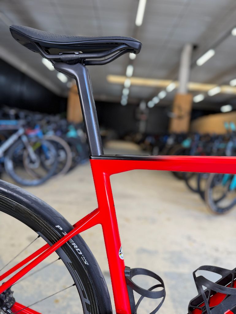 Tweedehands BMC Timemachine SLR01 Di2 Carbon 2023 Road & Gravel — afbeelding 6 van 24