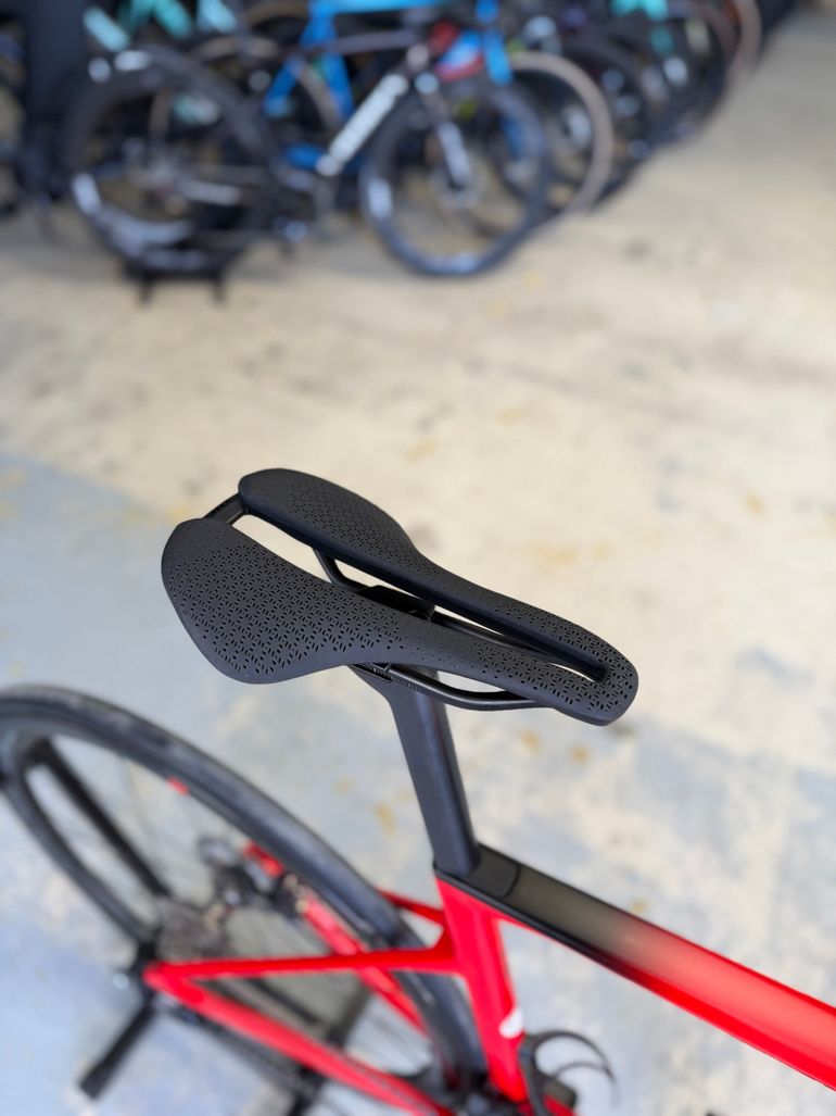 Tweedehands BMC Timemachine SLR01 Di2 Carbon 2023 Road & Gravel — afbeelding 16 van 24