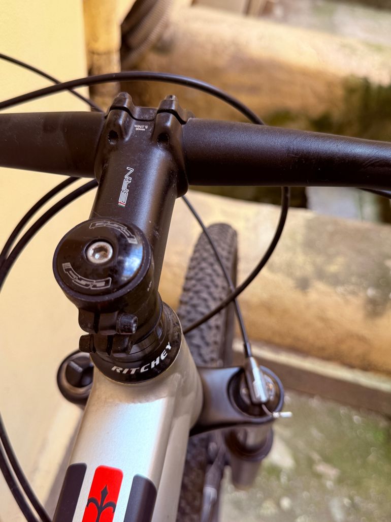 Willier Triestina 503x 2022 Mountainbike de segunda mano, Gris claro — imagen 5 de 6