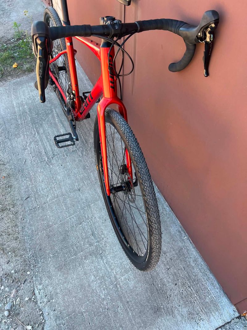 Tweedehands Giant Revolt 1 2022 2022 Road & Gravel — afbeelding 4 van 8