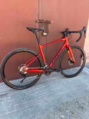 Tweedehands Giant Revolt 1 2022 2022 Road & Gravel — afbeelding 3 van 8