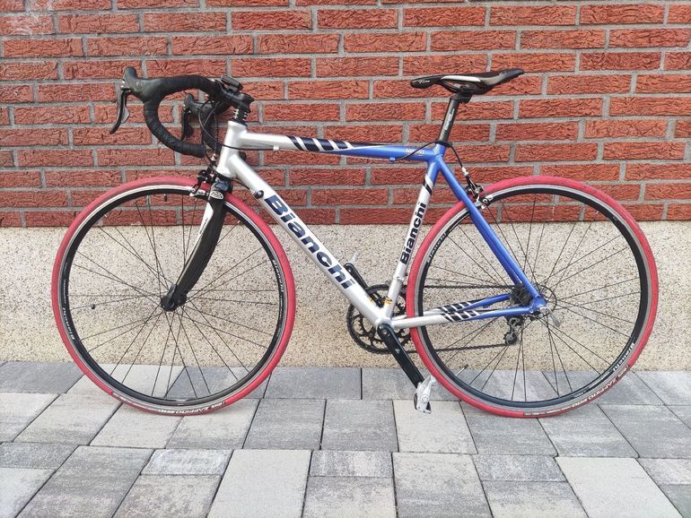 Bianchi Via Nirone 7 Alu Carbon Rennrad 2014 Road & Gravel d'occasion — image 3 sur 14
