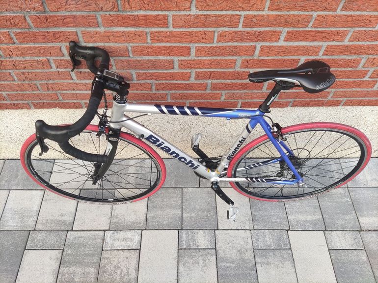 Bianchi Via Nirone 7 Alu Carbon Rennrad 2014 Road & Gravel d'occasion — image 11 sur 14