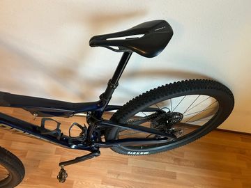 Used Lapierre XRM Shimano Deore XT 2025 Mountainbike, Blue — image 10 of 18