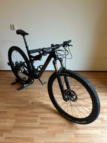 Used Lapierre XRM Shimano Deore XT 2025 Mountainbike, Blue — image 5 of 18