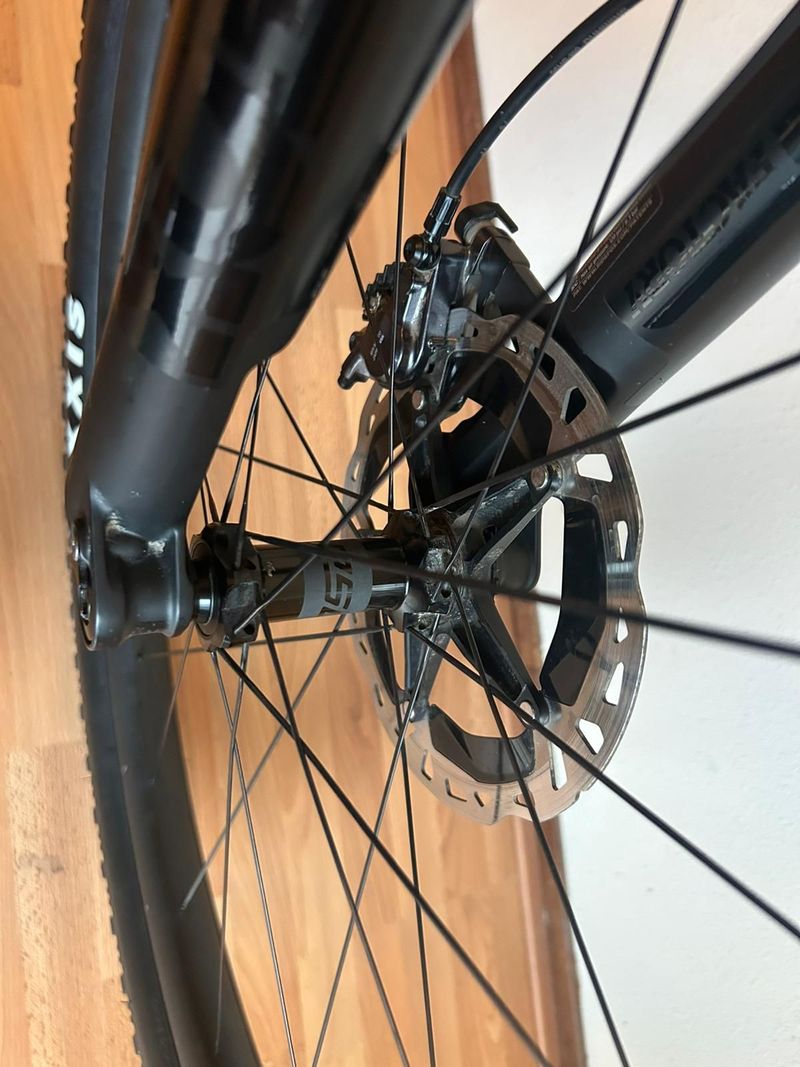 Used Lapierre XRM Shimano Deore XT 2025 Mountainbike, Blue — image 13 of 18