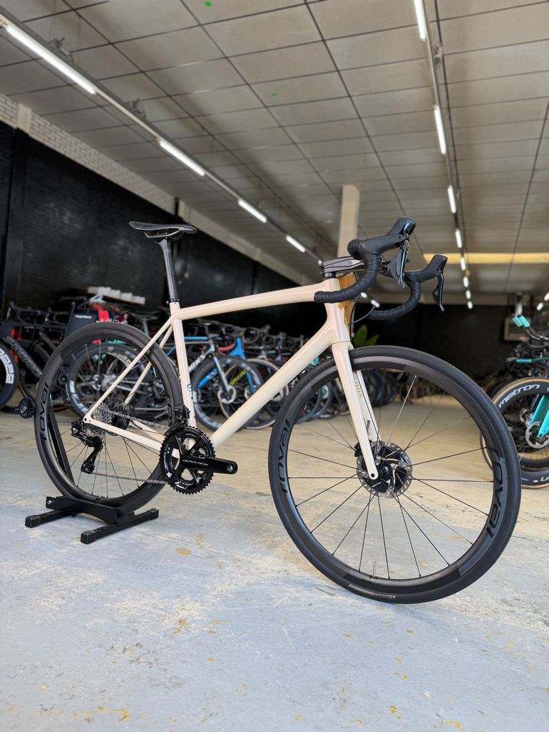 Tweedehands Specialized S-Works Aethos - Dura Ace Di2 2021 2021 Road & Gravel — afbeelding 2 van 20