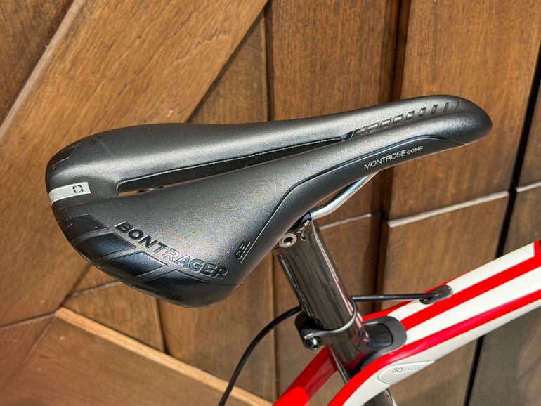 Used Trek Domane 5.9 Compact 2015 2015 Road & Gravel, Red — image 18 of 18