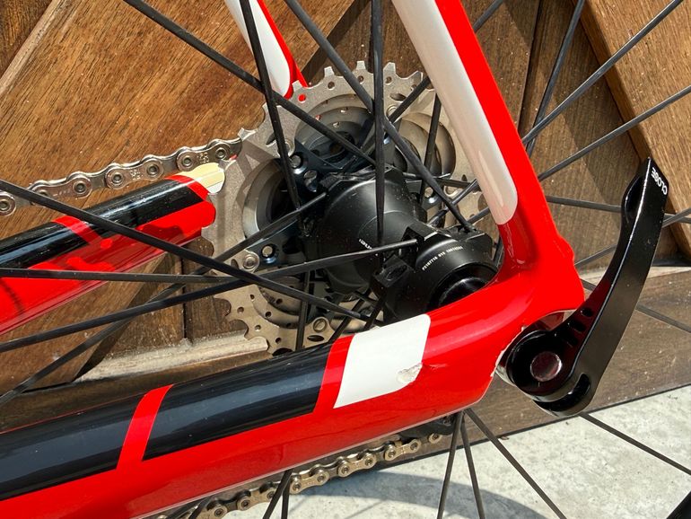 Used Trek Domane 5.9 Compact 2015 2015 Road & Gravel, Red — image 10 of 18