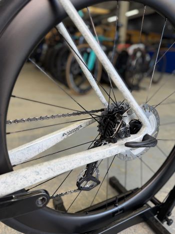 Tweedehands Giant TCR Advanced SL 0 DA 2025 2025 Road & Gravel — afbeelding 18 van 21