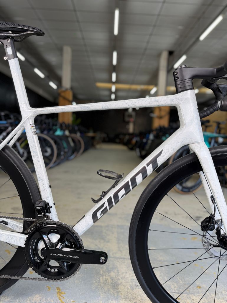 Tweedehands Giant TCR Advanced SL 0 DA 2025 2025 Road & Gravel — afbeelding 7 van 21