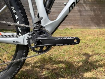 Used Mondraker RAZE CARBON R 2023 2023 Mountainbike, Light Gray, 29 — image 2 of 7