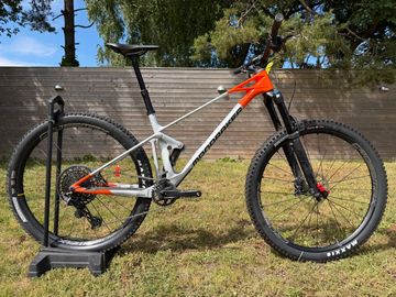 Mondraker RAZE CARBON R 2023 2023 MTB usato