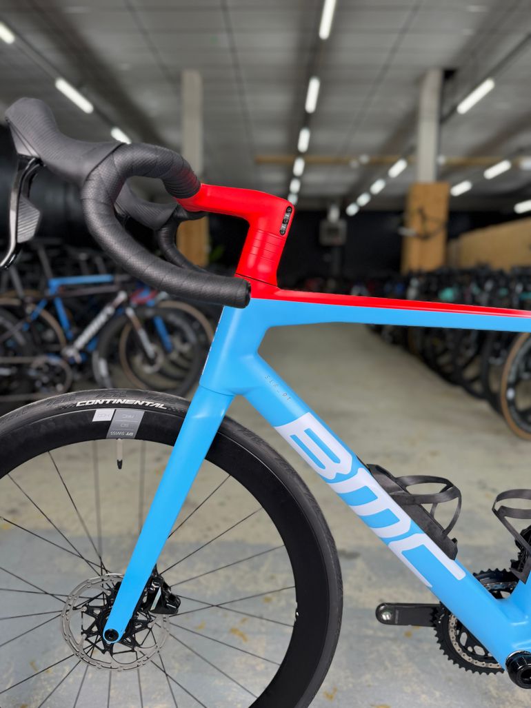 Použité BMC Teammachine SLR01 AXS Carbon 2024 Road & Gravel — obrázek 18 z 24