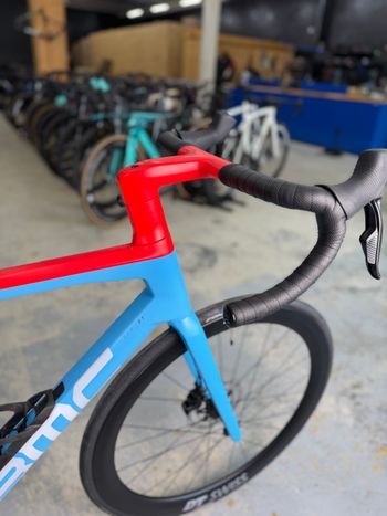 Použité BMC Teammachine SLR01 AXS Carbon 2024 Road & Gravel — obrázek 4 z 24