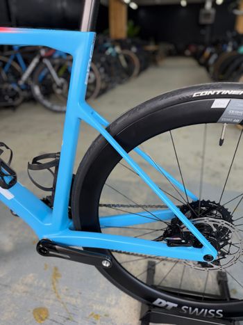 Použité BMC Teammachine SLR01 AXS Carbon 2024 Road & Gravel — obrázek 22 z 24