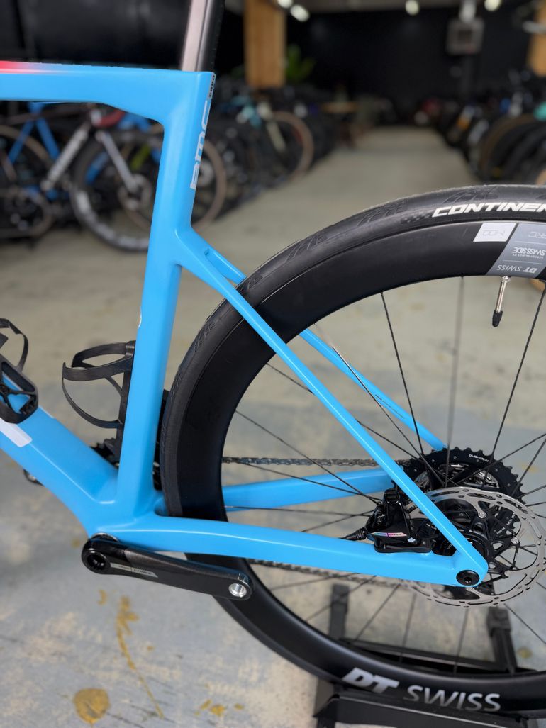 Použité BMC Teammachine SLR01 AXS Carbon 2024 Road & Gravel — obrázek 22 z 24