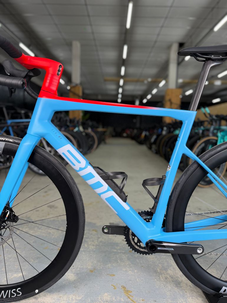 Použité BMC Teammachine SLR01 AXS Carbon 2024 Road & Gravel — obrázek 23 z 24