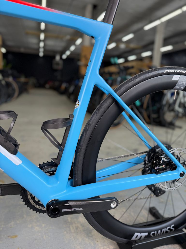 Použité BMC Teammachine SLR01 AXS Carbon 2024 Road & Gravel — obrázek 21 z 24