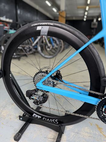 Použité BMC Teammachine SLR01 AXS Carbon 2024 Road & Gravel — obrázek 8 z 24
