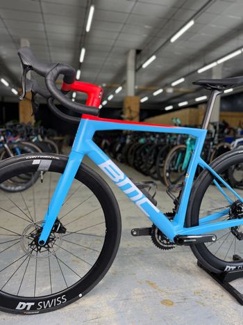 Použité BMC Teammachine SLR01 AXS Carbon 2024 Road & Gravel — obrázek 17 z 24