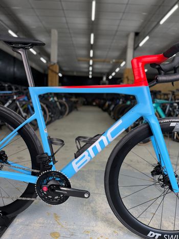 Použité BMC Teammachine SLR01 AXS Carbon 2024 Road & Gravel — obrázek 12 z 24
