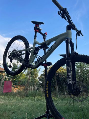 Použité Focus JAM 6.9 2022 2022 MTB