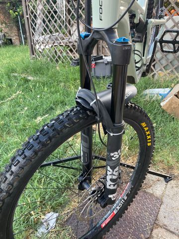 Used Focus JAM 6.9 2022 2022 Mountainbike, White, 29 — image 5 of 11