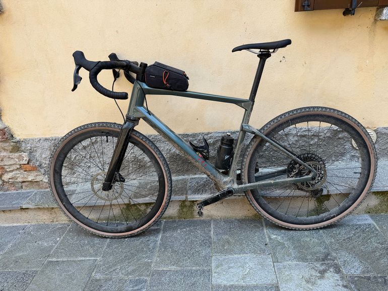 Used BMC URS LT ONE 2023 2023 Road & Gravel, Green — image 1 of 3