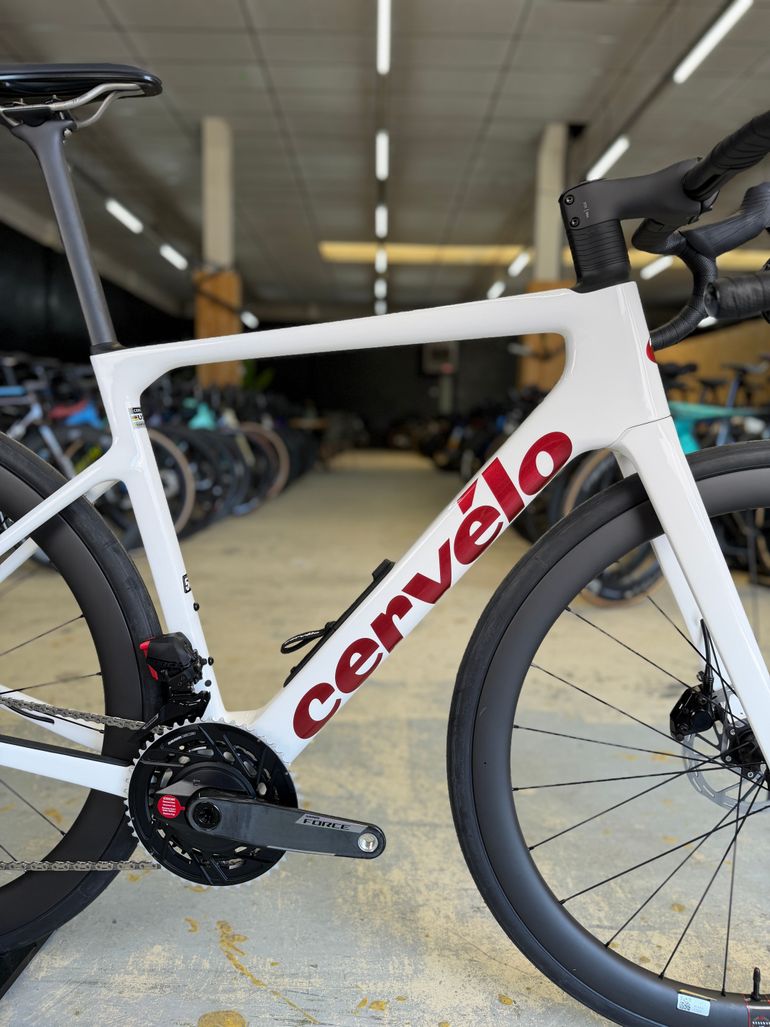 Tweedehands Cervélo Caledonia-5 AXS Carbon 2024 Road & Gravel — afbeelding 13 van 24