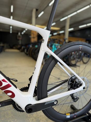 Tweedehands Cervélo Caledonia-5 AXS Carbon 2024 Road & Gravel — afbeelding 21 van 24