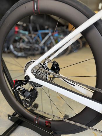 Tweedehands Cervélo Caledonia-5 AXS Carbon 2024 Road & Gravel — afbeelding 10 van 24