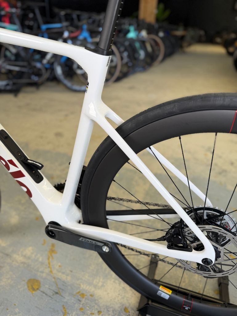 Tweedehands Cervélo Caledonia-5 AXS Carbon 2024 Road & Gravel — afbeelding 22 van 24