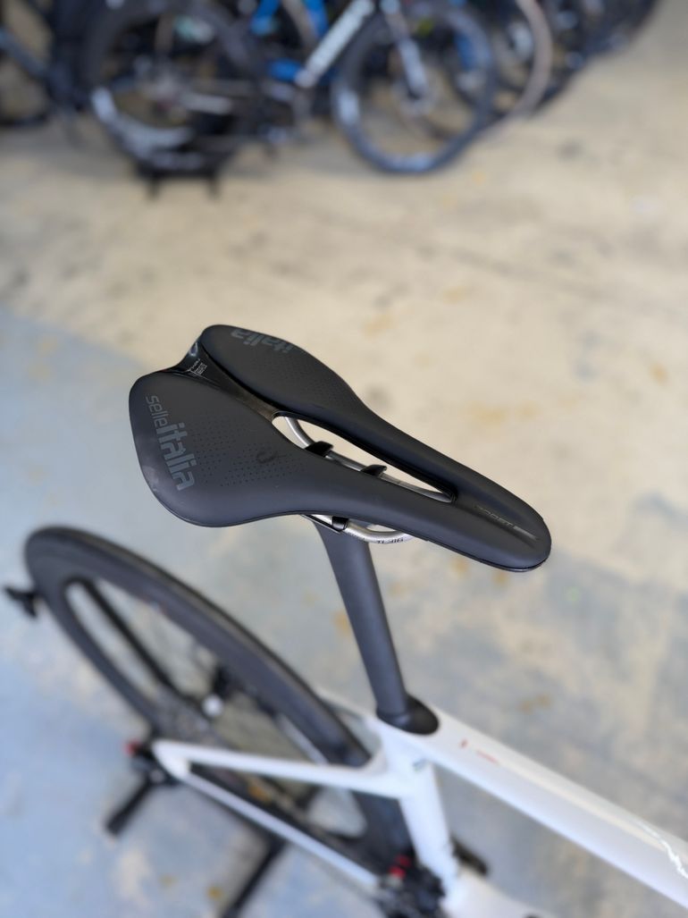 Tweedehands Cervélo Caledonia-5 AXS Carbon 2024 Road & Gravel — afbeelding 15 van 24
