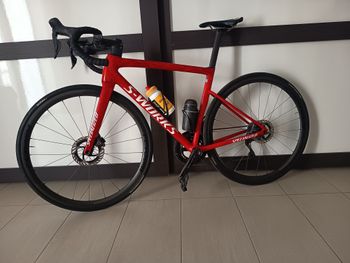Used Specialized S-Works Tarmac SL8 - Shimano Dura-Ace Di2 2024 2024 Road & Gravel, Red — image 2 of 4