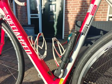 Specialized Roubaix Elite SL2 Apex Compact 2011 2011 Road & Gravel usato, Rosso — immagine 9 di 14