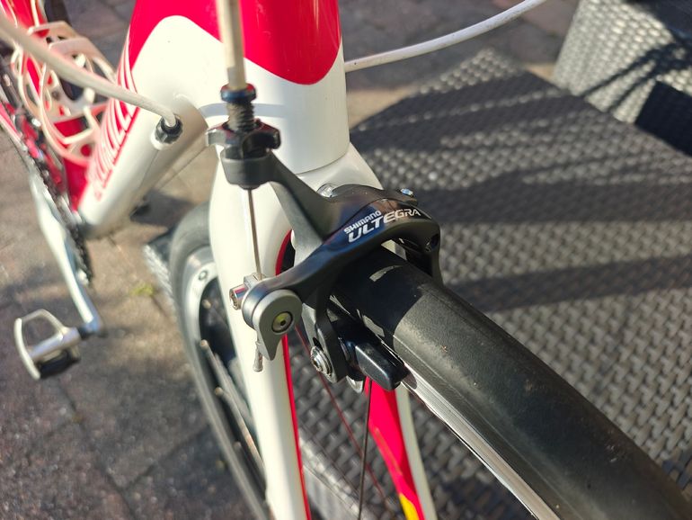 Used Specialized Roubaix Elite SL2 Apex Compact 2011 2011 Road & Gravel, Red — image 6 of 14
