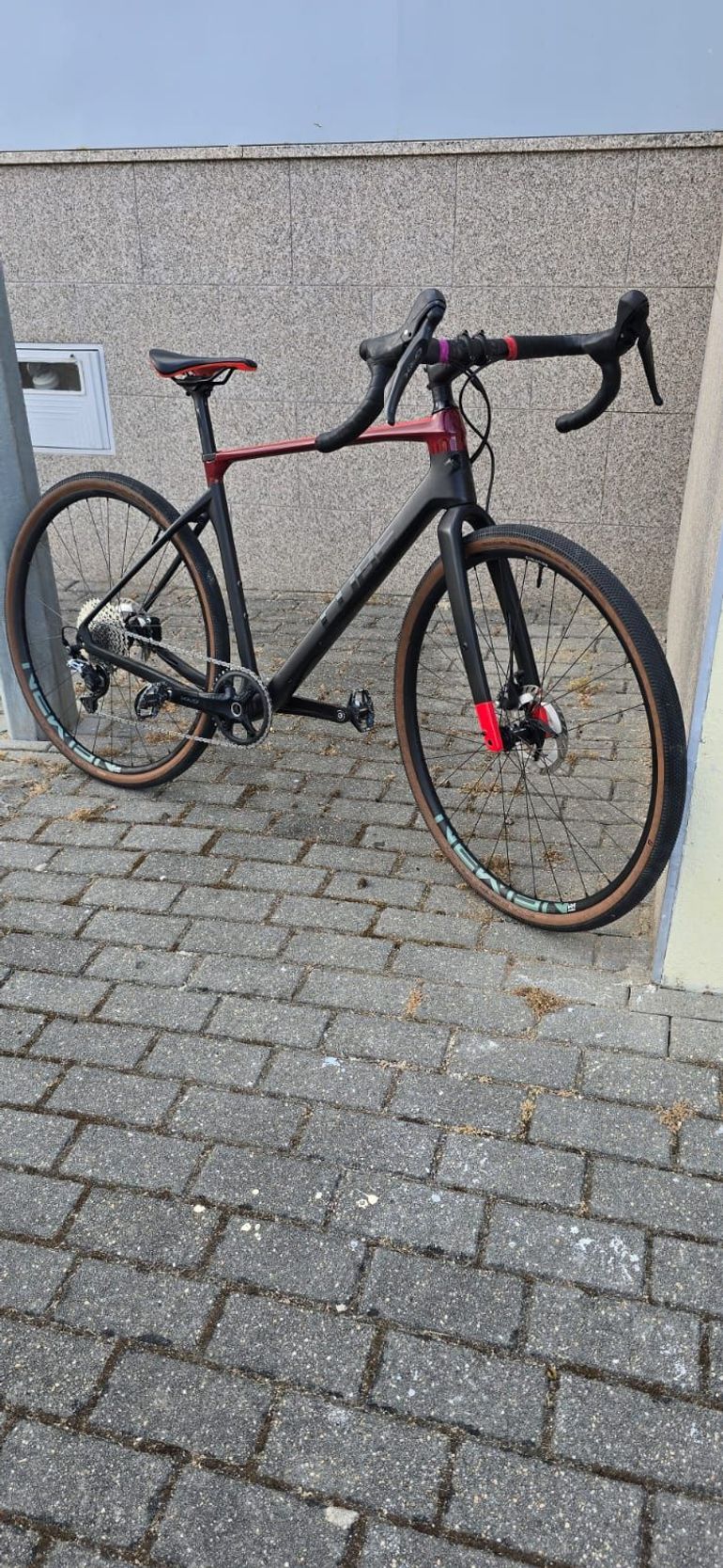 Used CUBE NUROAD C:62 PRO 2023 2023 Road & Gravel, Black — image 1 of 7