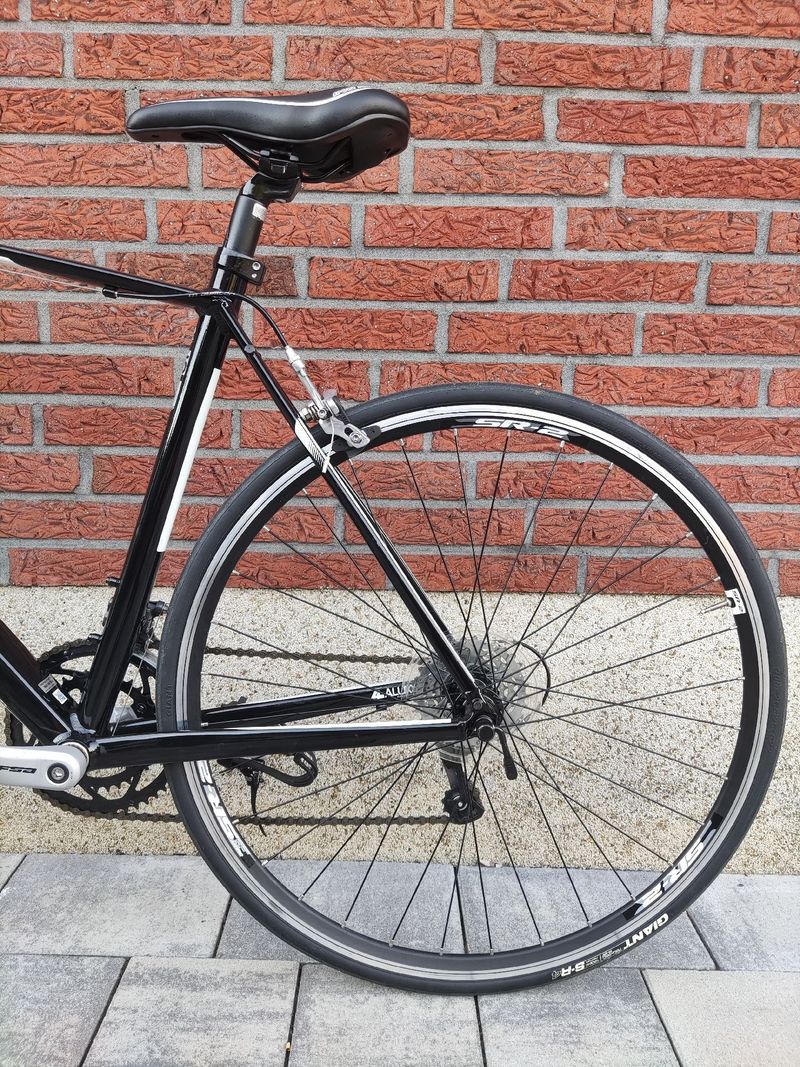 Giant Defy Aluxx 2020 Road & Gravel usato, Nero — immagine 10 di 17