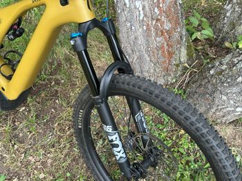 Używany Specialized Turbo Levo 3 Comp Carbon 2025 2025 Mountainbike — zdjęcie 4 z 9