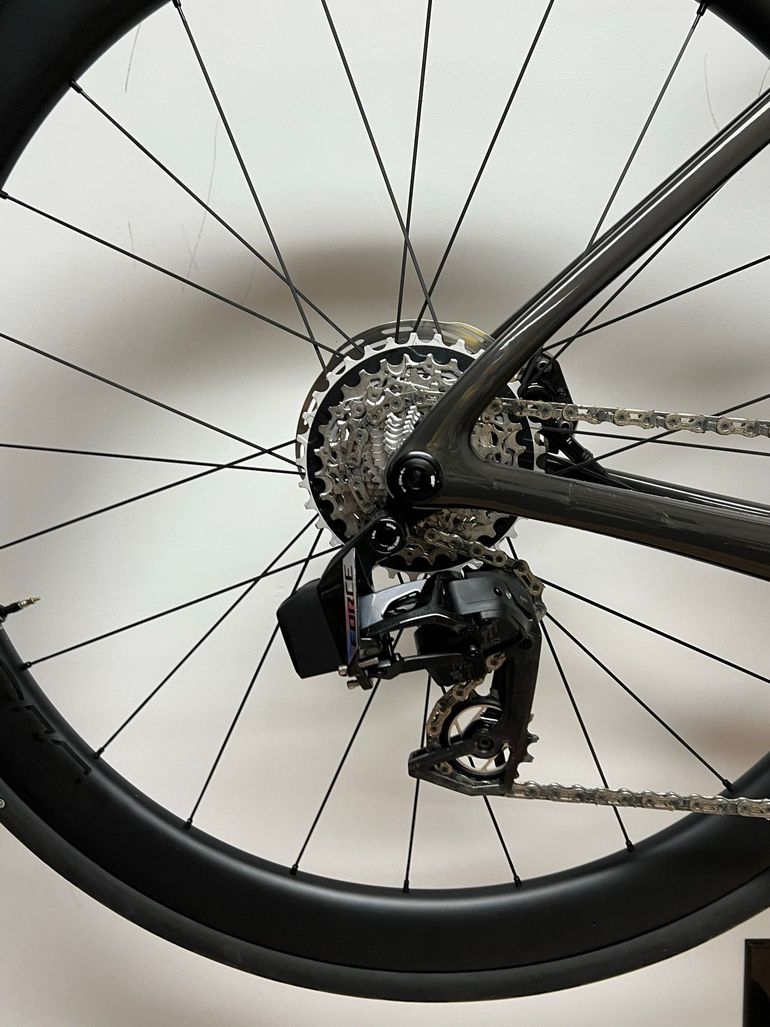 Used Cannondale SuperSix EVO SRAM Force eTap AXS 2027 Road & Gravel, Black — image 4 of 5