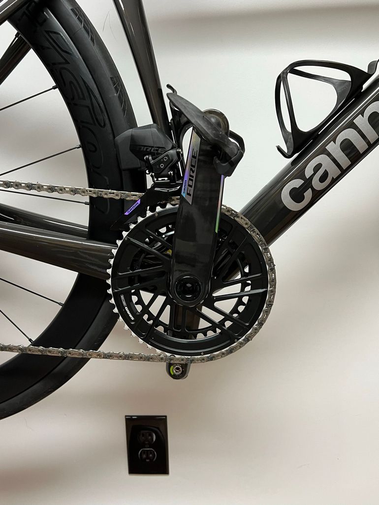 Used Cannondale SuperSix EVO SRAM Force eTap AXS 2027 Road & Gravel, Black — image 3 of 5